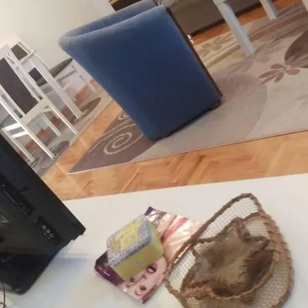 Studio Paris بانيا لوكا